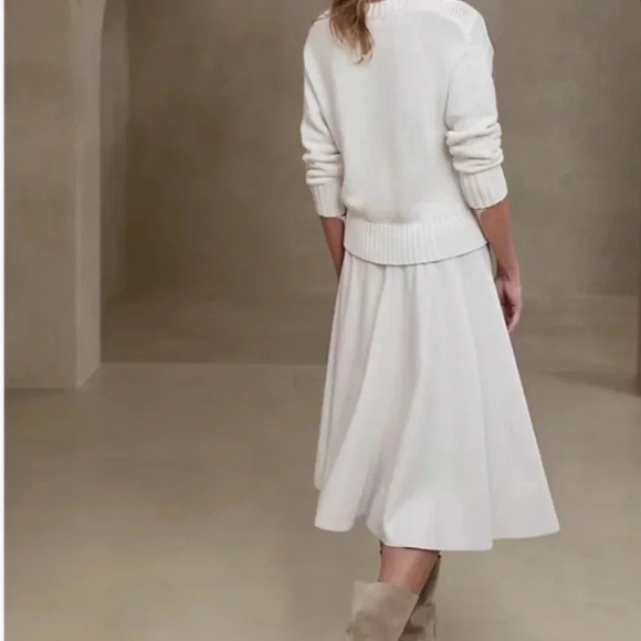 NWT Banana Republic Vegan Leather Midi
Skirt cream - Picture 2 of 7